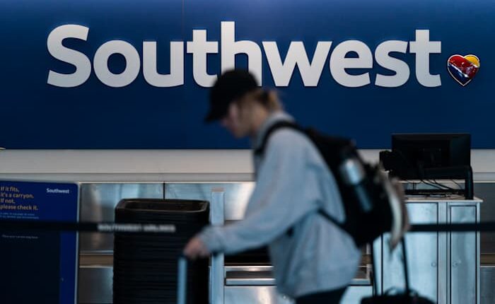 Southwest Airlines flight headed to Las Vegas takes dramatic plunge in response to nearby aircraft