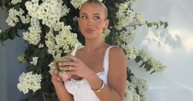 Tammy Hembrow leaves fans confused as she's seen wearing her diamond wedding ring following split from husband Matt Zukowski