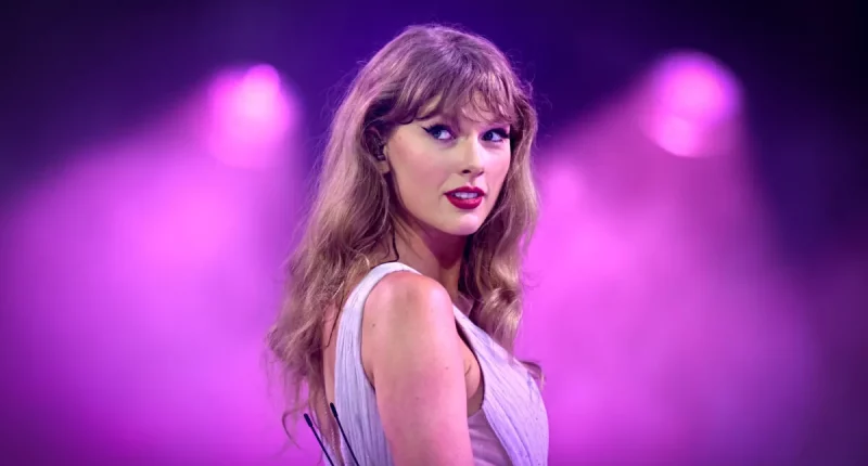 Taylor Swift Fans Defended Her Amid Claims She Scammed People With Her 'Taylor's Version' Releases