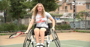 Teen athlete paralyzed in ski accident finds motivation in tennis, set to play at Clemson