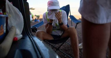 The grueling 135-mile journey of a 66-year-old runner through one of the hottest places on Earth