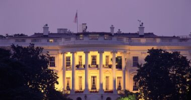 Trump administration to construct $200 million ballroom in White House