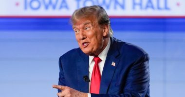 Trump announces 25 percent tariffs coming for Japan, South Korea