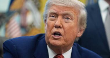 Trump announces 30% tariffs against EU, Mexico to begin August 1