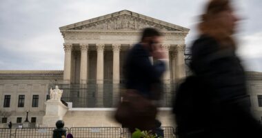 Trump notches winning streak in Supreme Court emergency docket deluge 