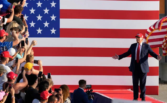 Trump wants to celebrate 250 years of independence with a UFC fight at the White House