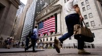 US stocks tumble after Trump's new tariff announcements