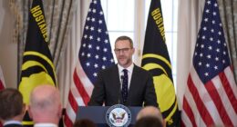 US urges Hamas to take ceasefire deal with Israel