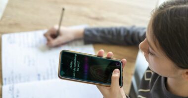 University students feel 'anxious, confused and distrustful' about AI in the classroom and among their peers