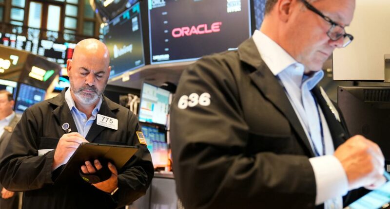 Wall Street steadies amid mixed US earnings reports