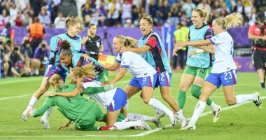 Was Lionesses vs Sweden penalty shoot-out one of the 'worst ever'? Jeff Stelling leaps to defend England as Joey Barton leads pile-on over NINE missed spot-kicks