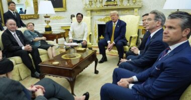 White House, Philippines make trade deal