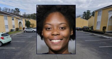 Woman killed man with hammer, left note on body: Police