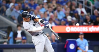 Yankees captain Aaron Judge to go on injured list with flexor strain