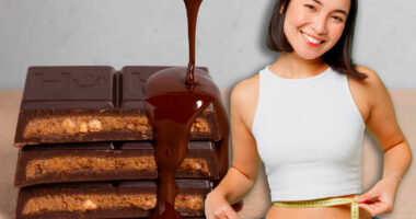 7 Snacks That Shrink Waist Size in Under 30 Days