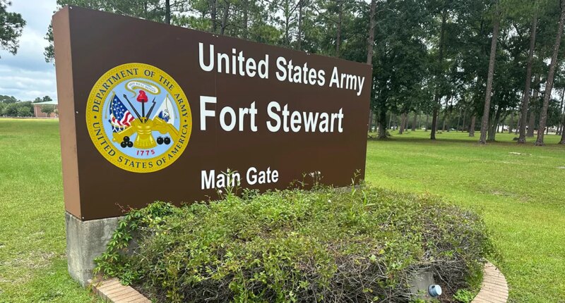Army secretary hails 'heroism' of soldiers who tackled alleged Fort Stewart shooter: 'Absolutely saved lives'