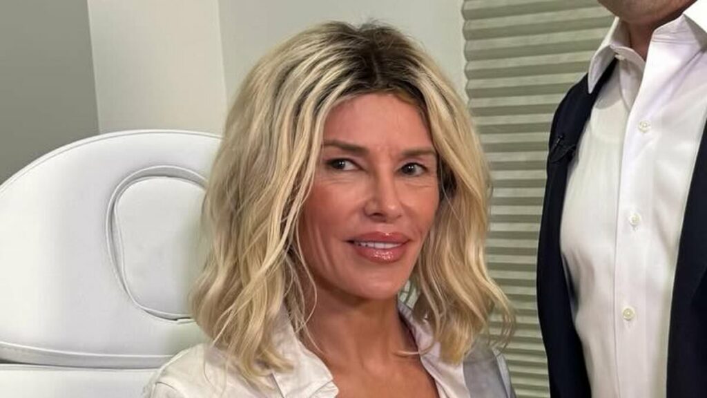 Brandi Glanville debuts a new face after spending OVER $100K