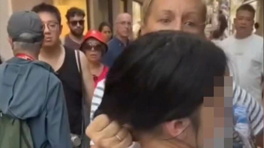 Daughter of tourist who held ponytail of thief reveals tracking method