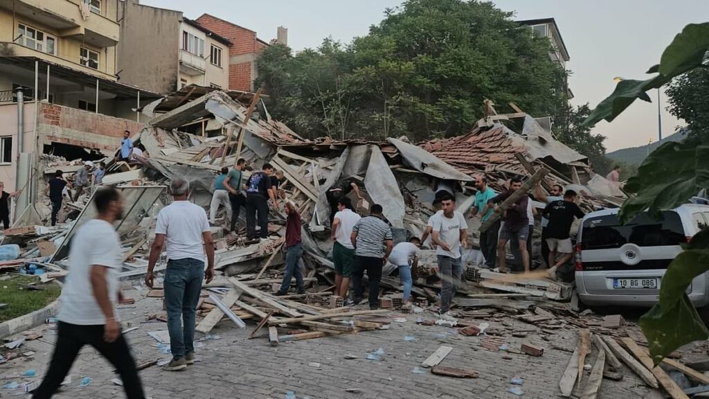 Earthquake rocks Turkey: 6.1-magnitude quake 'flattens buildings'
