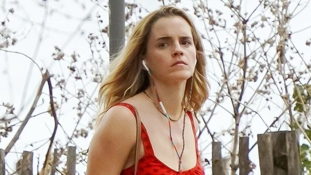 Emma Watson stuns while enjoying a coastal stroll in Saint Tropez