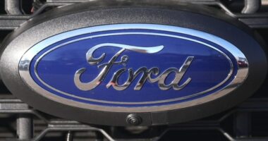 Ford posts first quarterly loss in two years after $800 million tariff hit