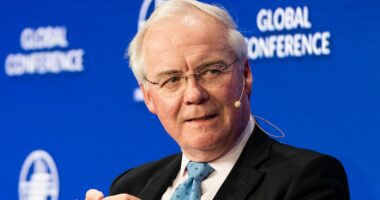 Former Kroger CEO will have 'embarrassing' secrets exposed in lawsuit