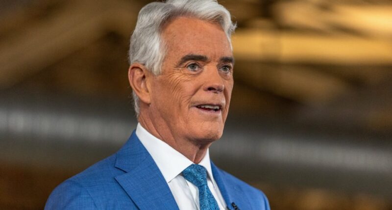 John Roberts moderating a Fox News town hall.