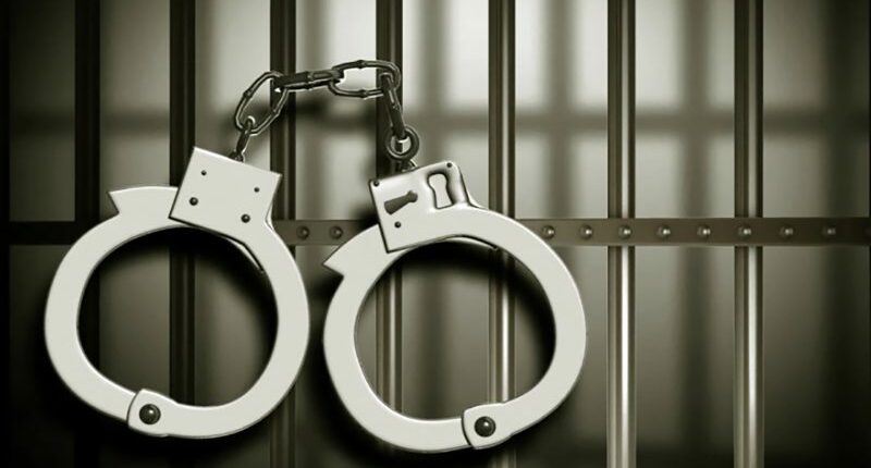 Mom finds sexual texts between Florida EMT, daughter: Sheriff