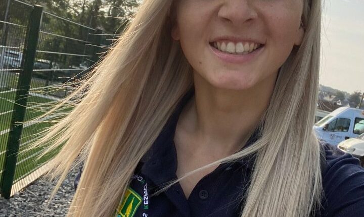 Photo of Bronwen James.