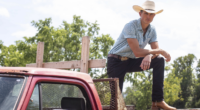 Polite stranger's 'yes ma'am, no sir' demeanor suddenly turned violent in murder of country singer's mom