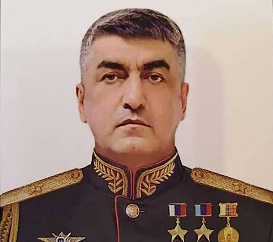 Portrait of Lt-Gen Esedulla Abachev.