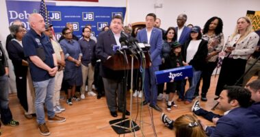 Redistricting battle heats up amid Texas showdown