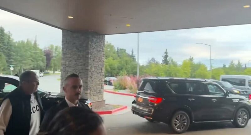 Sergei Lavrov trolls West by wearing Soviet CCCP to Alaska summit