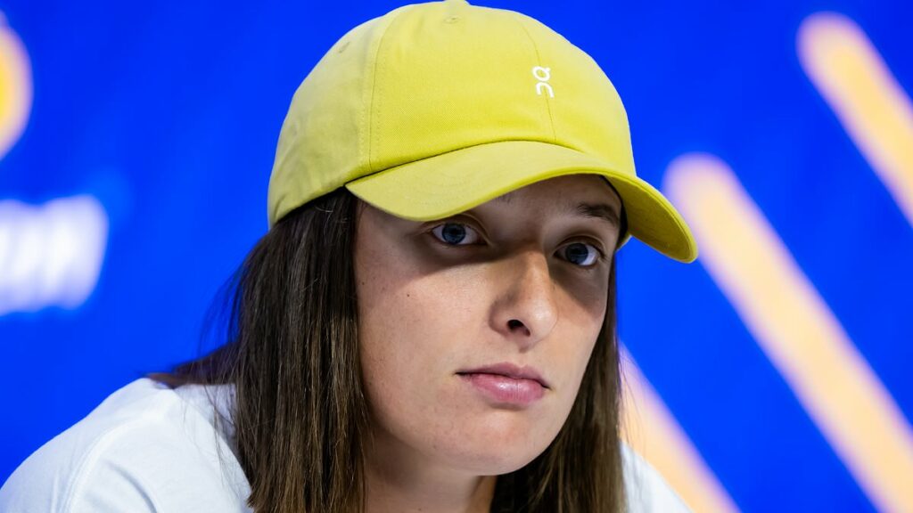 Tennis star snaps at US Open reporter over question on her appearance