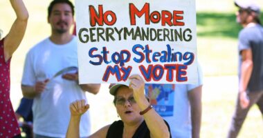 Texas Democrats flee to Illinois in bid to stop GOP maps from advancing