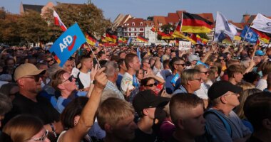 Trump-backed populist party tops polls for first time, following trend in other allied countries