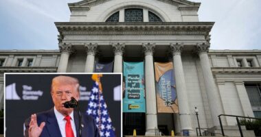Trump orders review of Smithsonian museums