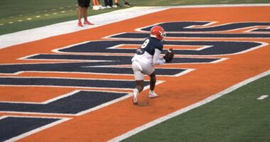 'Ready to make a big jump' Could 2025 be breakout season for Illini's Malik Elzy?