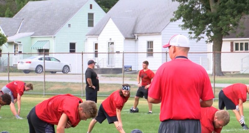 'Tremendous positive impact' Illini running back brags on Allen after 22 years as GCMS AD