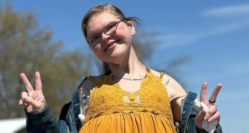 1000-Lb. Sisters' Tammy Slaton Shows Off Her New Teeth After Weight Loss