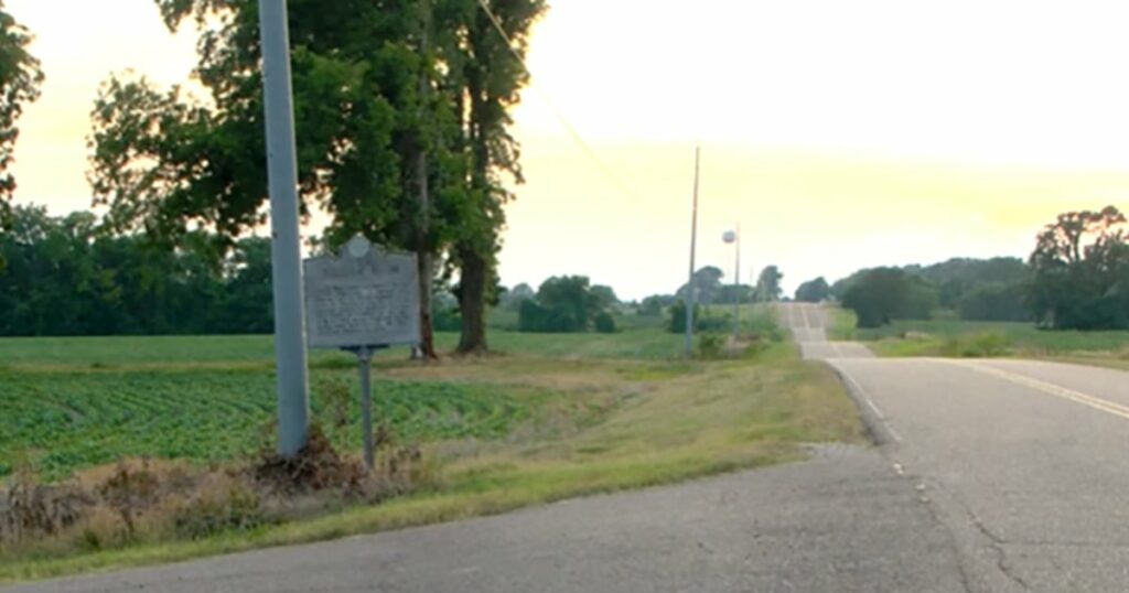 Agents arrest man accused of helping suspect in Tennessee quadruple killing