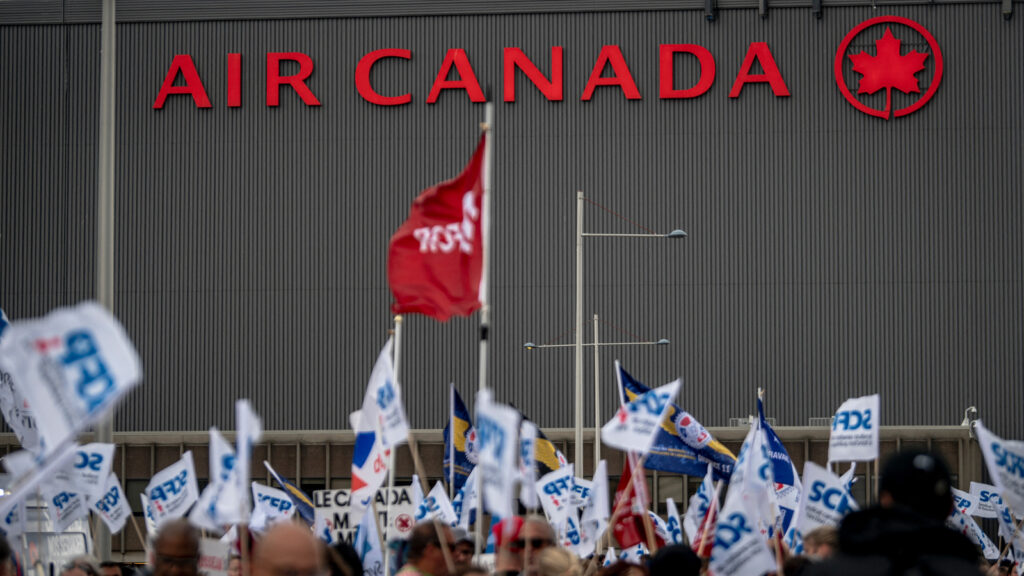 Air Canada strike negotiations update: Union says flight attendants won't return to work despite strike being declared illegal