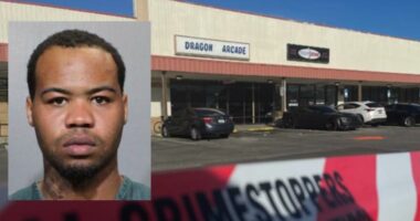 Anonymous tip helps JSO arrest suspect in 2024 murder at Jacksonville arcade