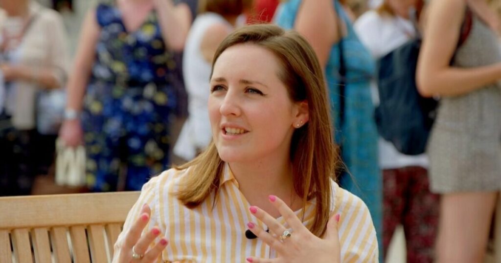 Antiques Roadshow expert shares heartbreaking end of life admission in huge milestone