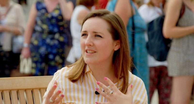 Antiques Roadshow expert shares heartbreaking end of life admission in huge milestone