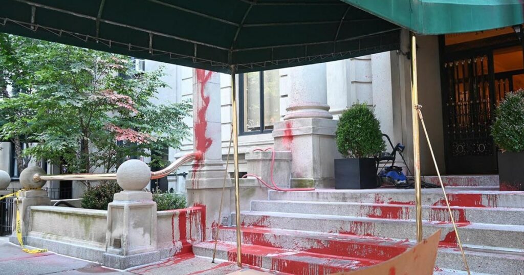 Apartment building of New York Times executive editor vandalized with red paint