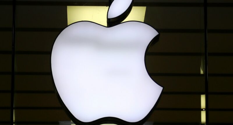 Apple set to invest another $100B in US: WH official