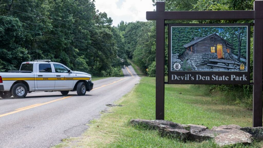 Arkansas teacher gets no bail at first court appearance