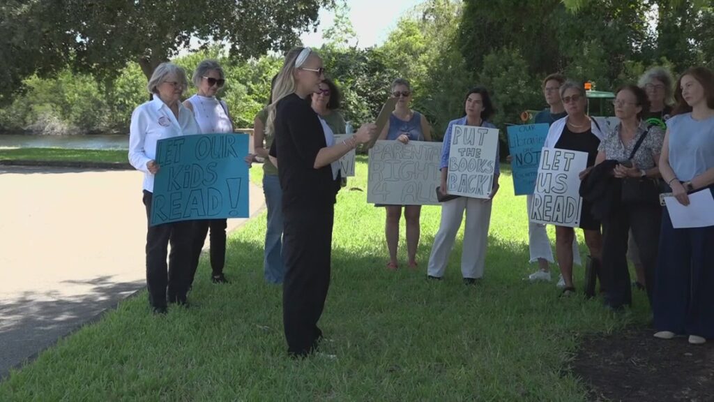 Authors, parents and advocates push back against book bans after Florida Board of Education meeting