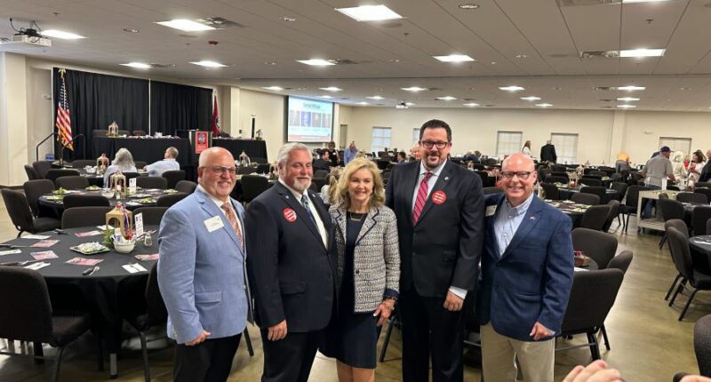 Blackburn, Rose attend Sullivan County Republican dinner